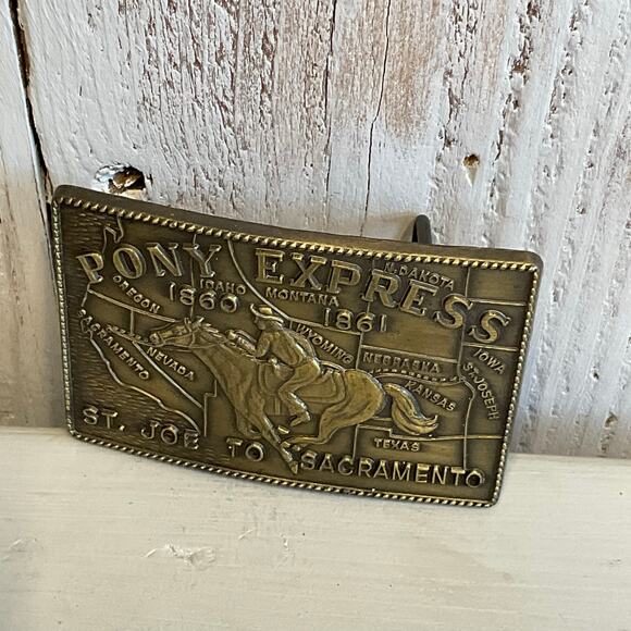 Vintage Pony Express 1860-1861 Brass Belt Buckle St Joe to Sacramento - Picture 1 of 7